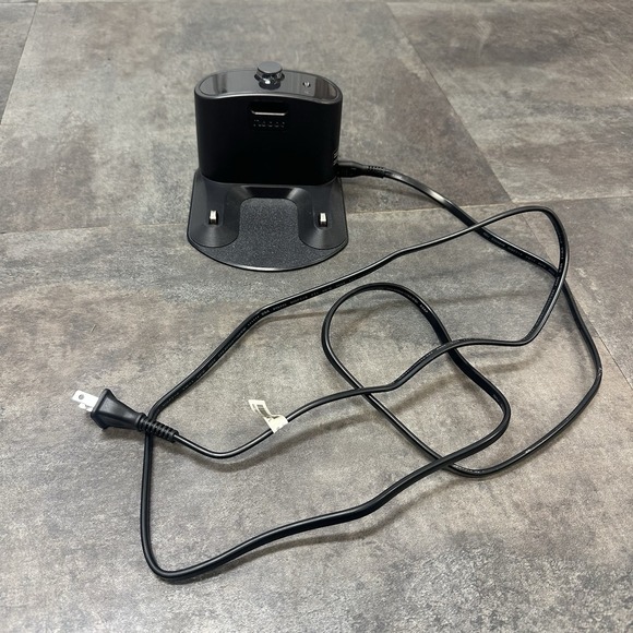 Roomba Charging Dock OEM Fits 500 600 700 800 900 Model 17070 Home Base Charger - Picture 2 of 8